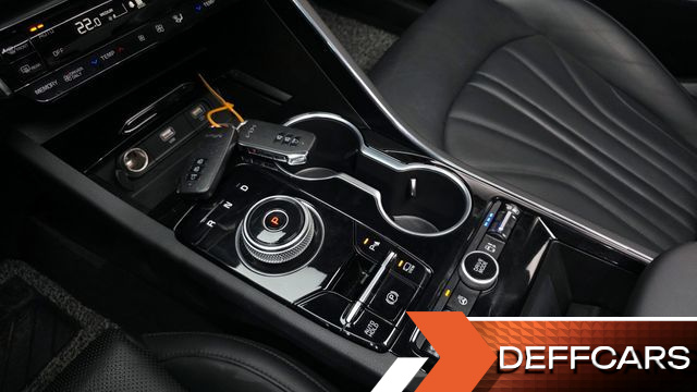 Kia K5 Signature купить на сайте DeffCars