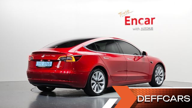 Tesla MODEL 3 Long Range AWD купить на сайте DeffCars