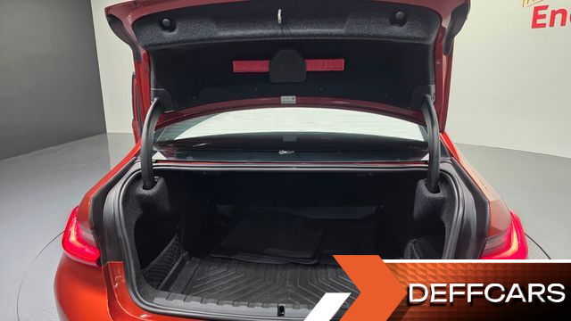 BMW 3-SERIES 320i купить на сайте DeffCars