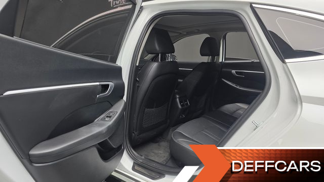 Hyundai SONATA 2.0 Premium Family купить на сайте DeffCars
