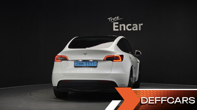 Tesla MODEL Y RWD купить на сайте DeffCars