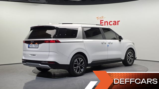 Kia CARNIVAL 9-Seater Prestige купить на сайте DeffCars