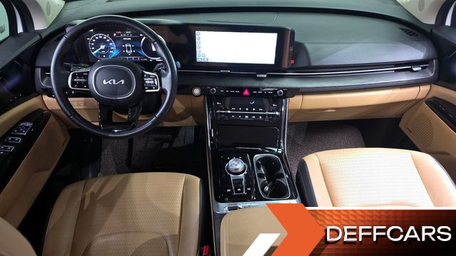Kia CARNIVAL Gasoline 9-Seater Signature купить на сайте DeffCars