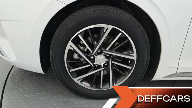 Hyundai GRANDEUR 2.5 Premium купить на сайте DeffCars