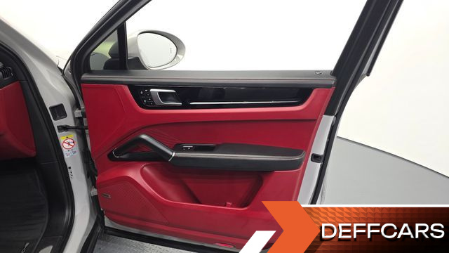 Porsche CAYENNE 3.0 Coupe купить на сайте DeffCars
