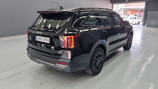 Kia SORENTO HEV 1.6 2WD Gravity купить на сайте DeffCars