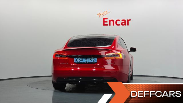 Tesla MODEL S P100D купить на сайте DeffCars