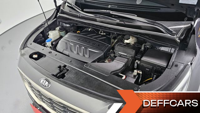 Kia CARNIVAL 9-Seater Noblesse Special купить на сайте DeffCars