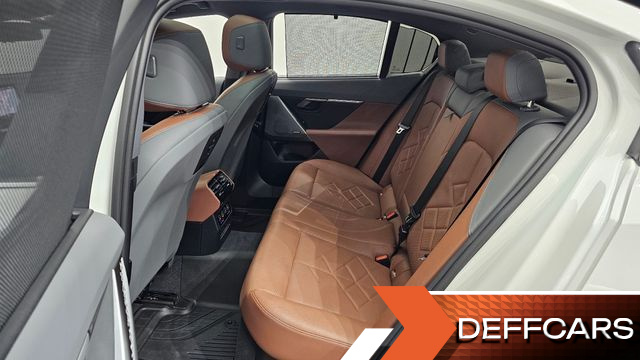 BMW 5-SERIES 530i xDrive купить на сайте DeffCars