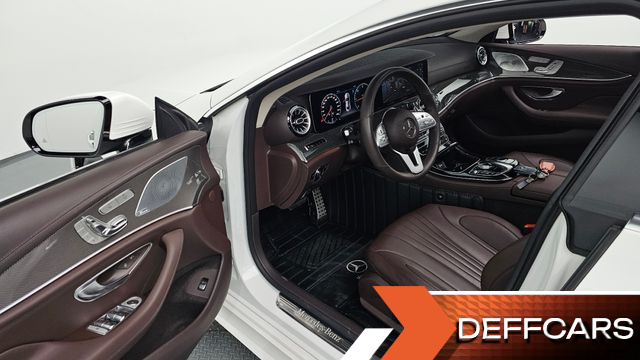 Mercedes CLS-CLASS CLS300d AMG Line купить на сайте DeffCars