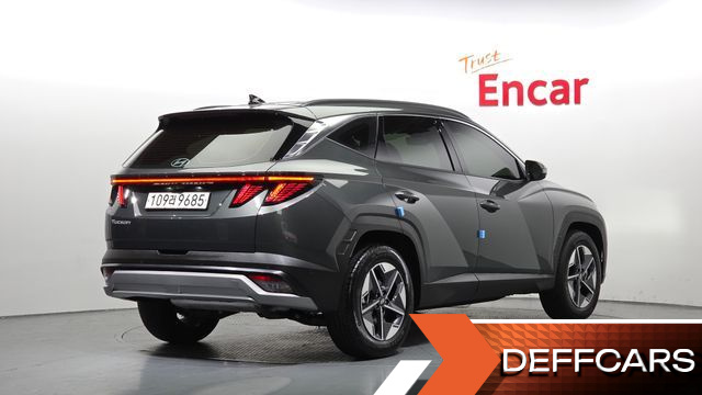 Hyundai TUCSON HEV 1.6 2WD Inspiration купить на сайте DeffCars