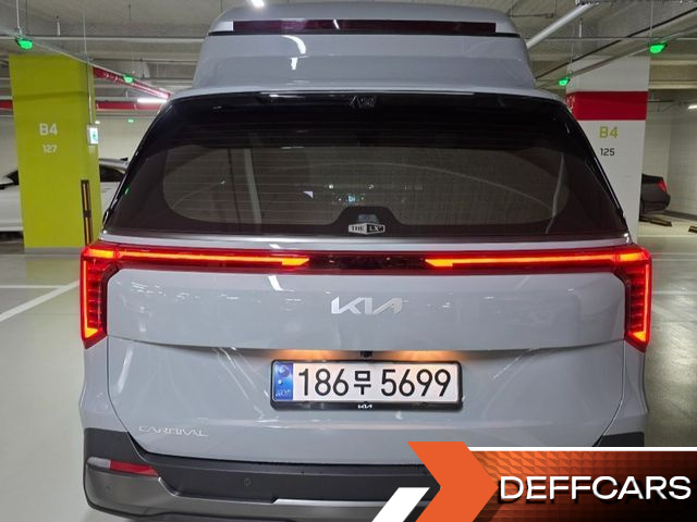 Kia CARNIVAL 9-Seater Gravity купить на сайте DeffCars