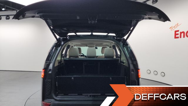 Land Rover DISCOVERY 3.0 SD6 HSE купить на сайте DeffCars