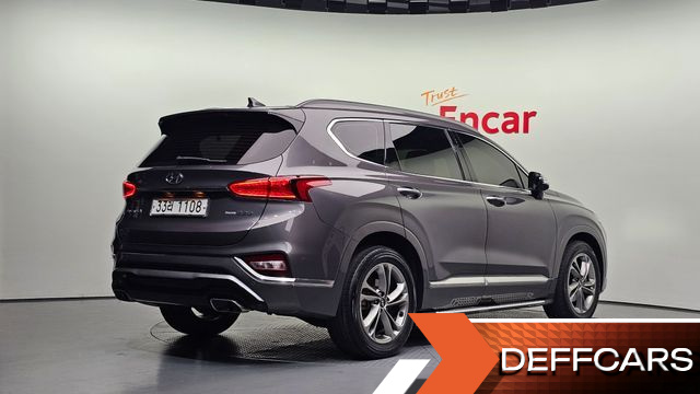 Hyundai SANTAFE Diesel 2.2 4WD Prestige купить на сайте DeffCars