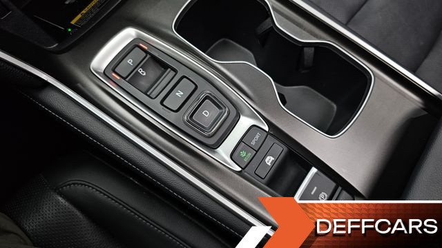 Honda ACCORD 2.0 Hybrid Touring купить на сайте DeffCars