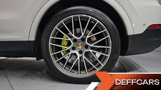 Porsche CAYENNE 3.0 E-Hybrid Coupe купить на сайте DeffCars