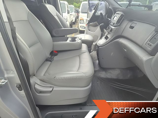 Hyundai STAREX Van 3-Seater Smart купить на сайте DeffCars