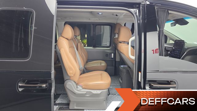 Hyundai STARIA L3.5 Lounge 9-Seater Inspiration купить на сайте DeffCars