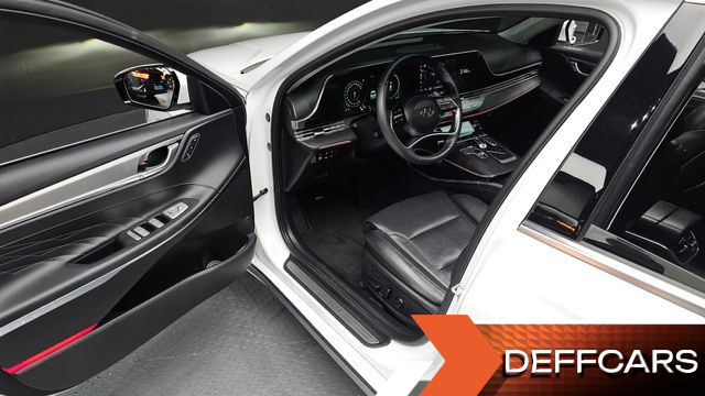 Hyundai GRANDEUR 3.3 Calligraphy купить на сайте DeffCars