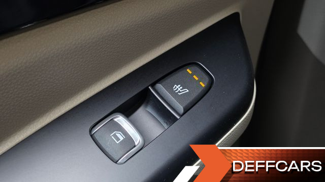 Kia CARNIVAL 9-Seater Prestige купить на сайте DeffCars