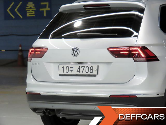 Volkswagen TIGUAN 2.0 TDI Premium купить на сайте DeffCars