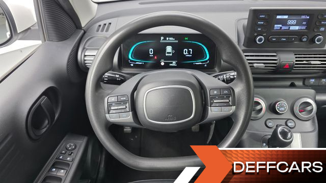 Hyundai CASPER Van Smart купить на сайте DeffCars