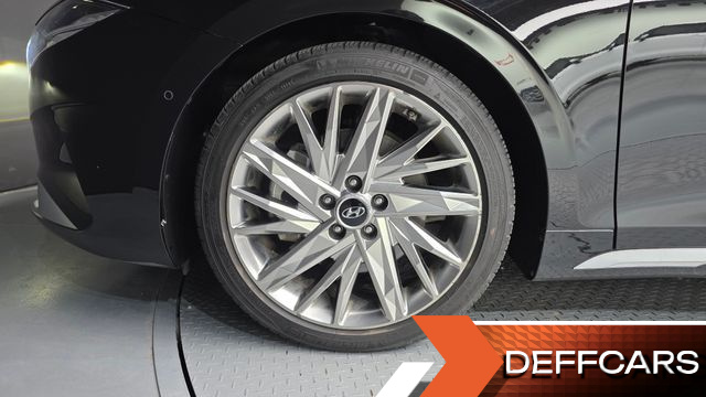 Hyundai GRANDEUR 3.3 Calligraphy купить на сайте DeffCars