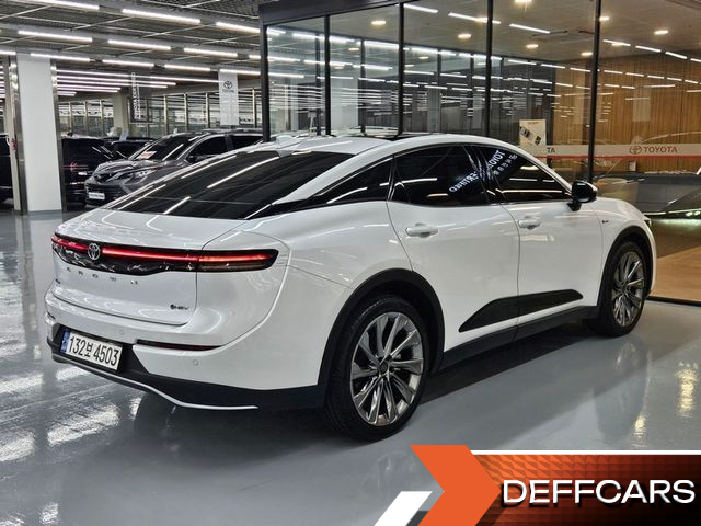 Toyota CROWN 2.5 4WD Hybrid купить на сайте DeffCars
