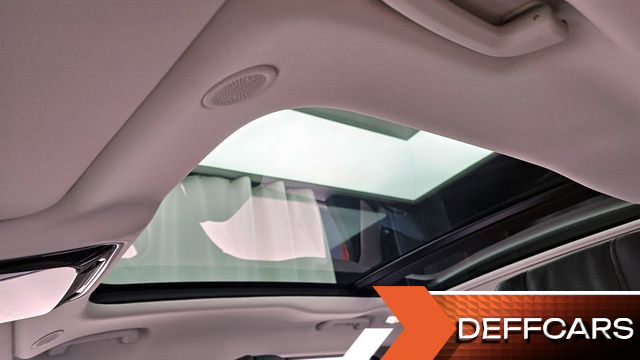 Land Rover RANGE ROVER VELAR 3.0 P400 Dynamic HSE купить на сайте DeffCars