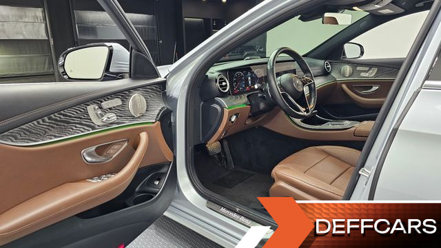 Mercedes E-CLASS E350 4MATIC Avantgarde купить на сайте DeffCars