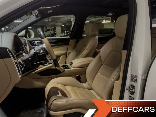 Porsche CAYENNE 3.0 купить на сайте DeffCars