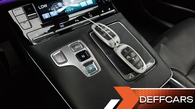 Hyundai GRANDEUR 3.3 Le Blanc купить на сайте DeffCars