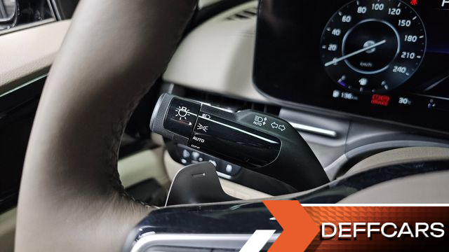 Kia CARNIVAL Gasoline 9-Seater Signature купить на сайте DeffCars