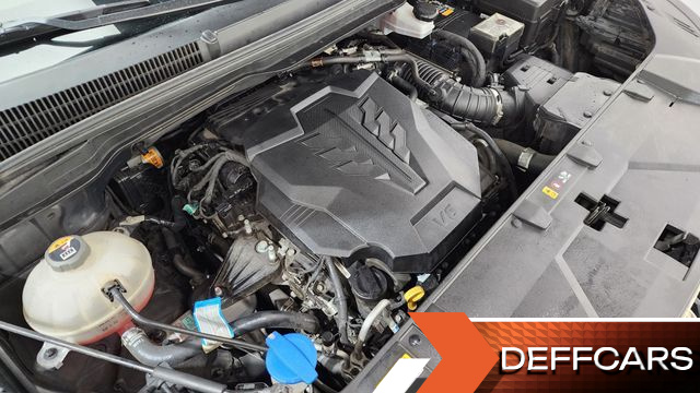 Kia CARNIVAL Gasoline 9-Seater Signature купить на сайте DeffCars