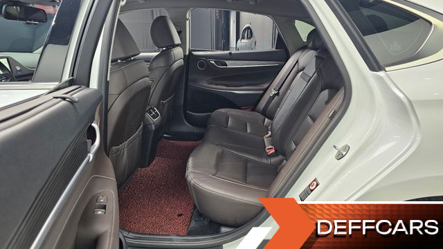 Hyundai GRANDEUR 2.4 Exclusive Special купить на сайте DeffCars