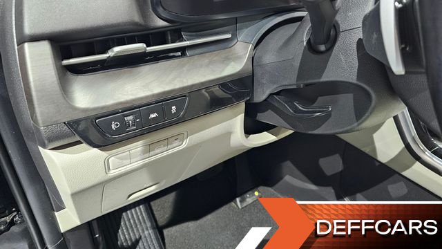 Kia CARNIVAL 9-Seater Noblesse купить на сайте DeffCars