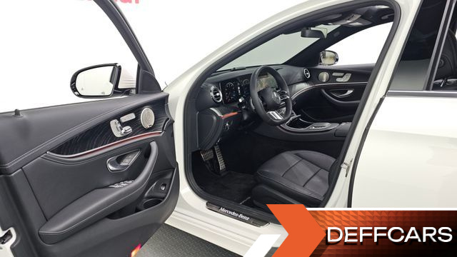 Mercedes E-CLASS E220d 4MATIC AMG Line купить на сайте DeffCars