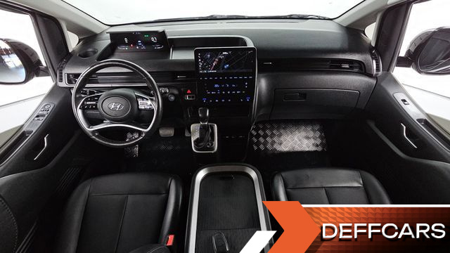Hyundai STARIA Cargo 5-Seater Modern купить на сайте DeffCars
