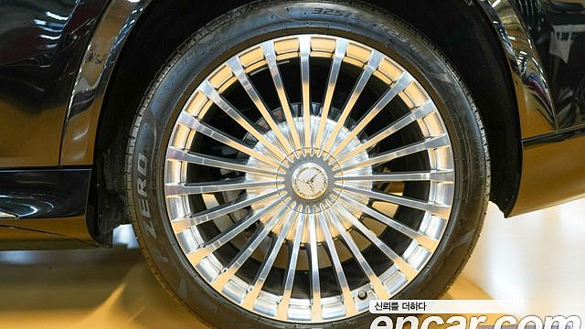 Mercedes GLS-CLASS Maybach GLS600 4MATIC Manufakur купить на сайте DeffCars