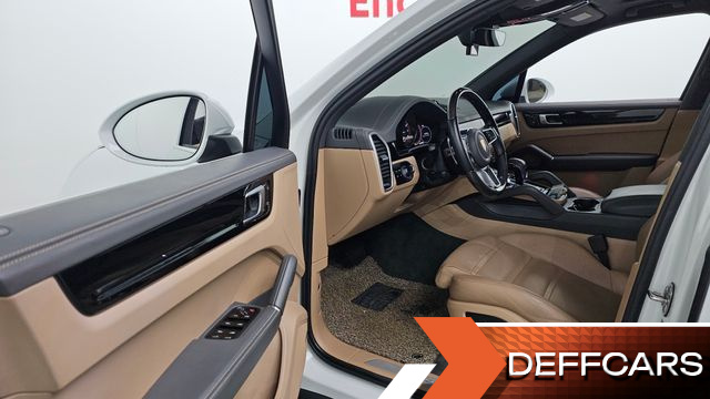 Porsche CAYENNE 3.0 купить на сайте DeffCars