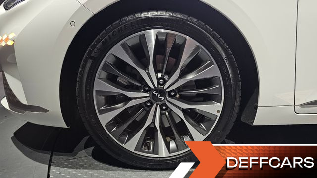 Kia K8 2.5 Gasoline 2WD Signature купить на сайте DeffCars