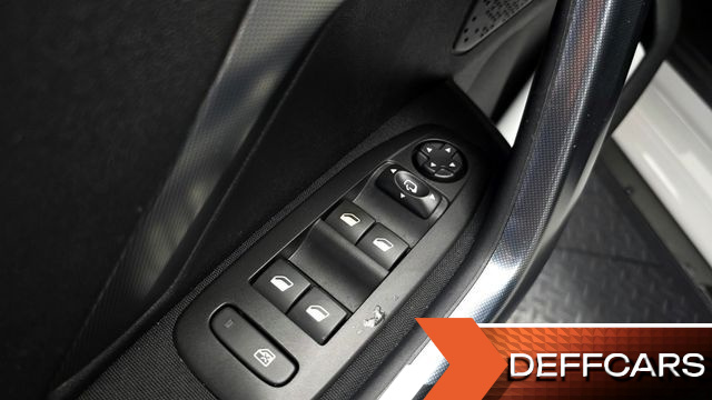 Peugeot 2008 1.5 BlueHDi Allure купить на сайте DeffCars