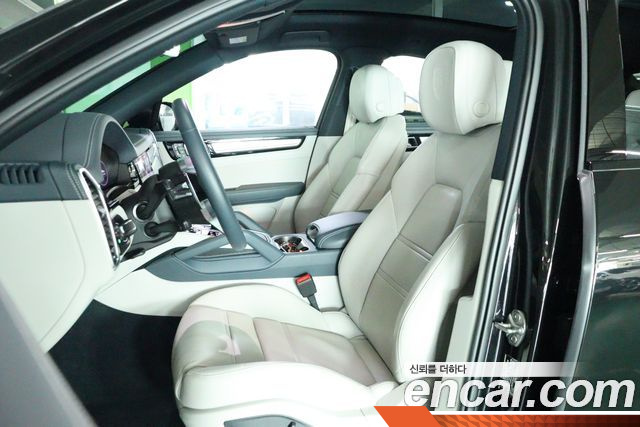 Porsche CAYENNE 3.0 E-HYBRID COUPE PLATINUM EDITION купить на сайте DeffCars