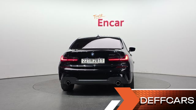 BMW 3-SERIES 320i M Sport купить на сайте DeffCars