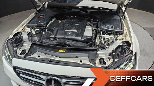 Mercedes E-CLASS E300 Avantgarde купить на сайте DeffCars