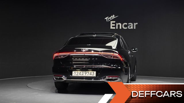 Hyundai GRANDEUR 2.5 Le Blanc купить на сайте DeffCars