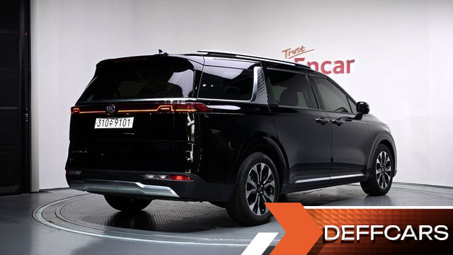 Kia CARNIVAL Diesel 9-Seater Signature купить на сайте DeffCars