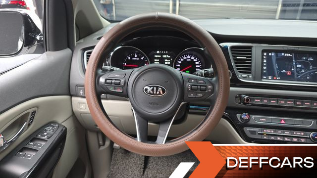 Kia CARNIVAL 9-seater Noblesse купить на сайте DeffCars