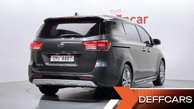 Kia CARNIVAL 9-seater Prestige купить на сайте DeffCars