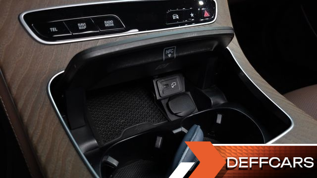 Mercedes E-CLASS E250 Exclusive купить на сайте DeffCars